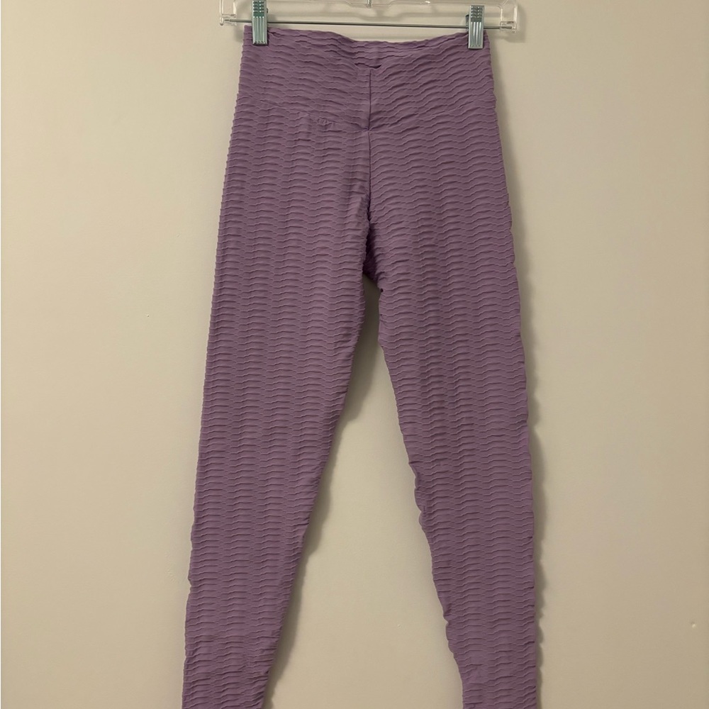 booty by brabants textured purple leggings